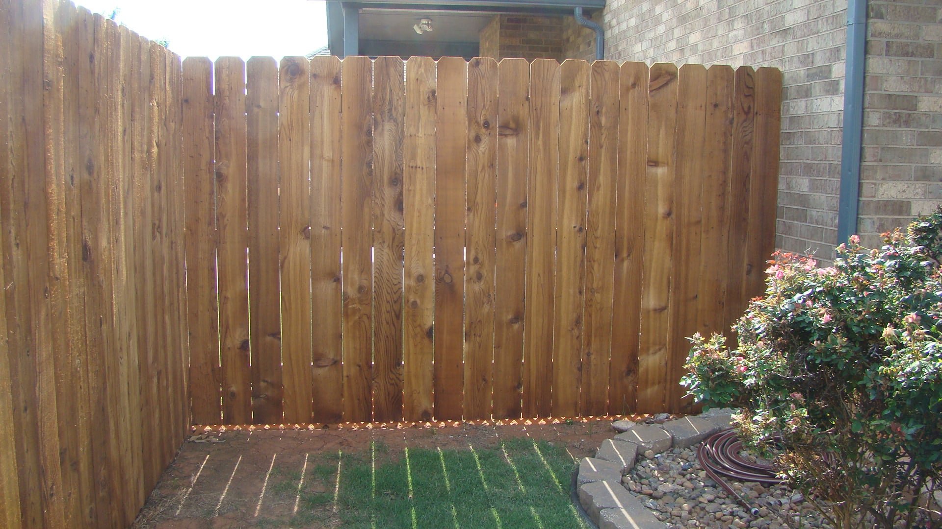 How To Chooose A Fence Stain Color 2022 Color Guide